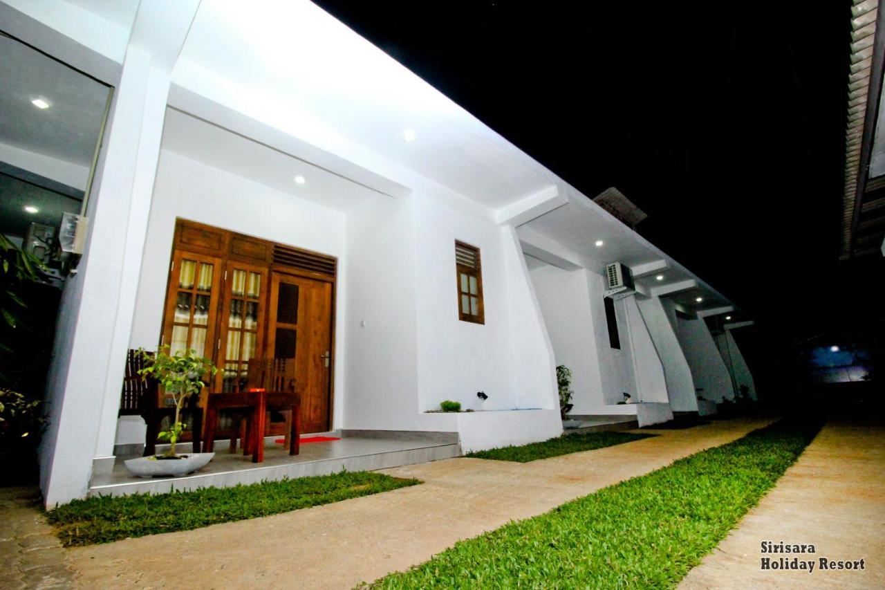 Sirisara Holiday Resort Anuradhapura Eksteriør billede