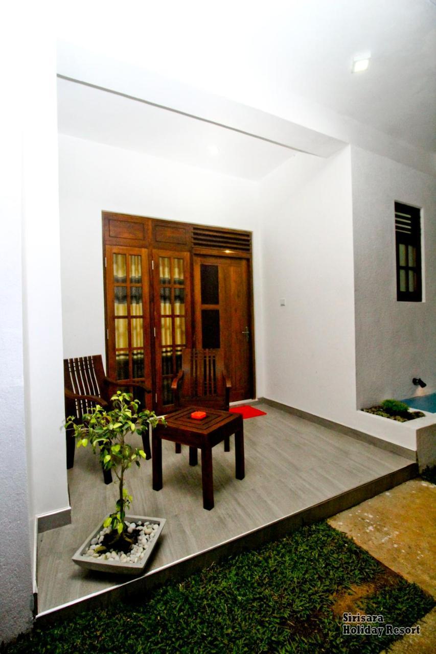 Sirisara Holiday Resort Anuradhapura Eksteriør billede